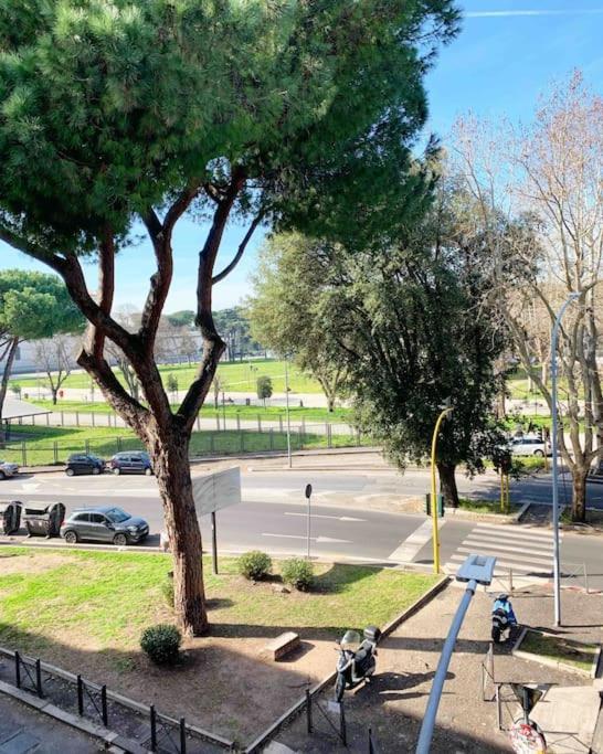 Basilica Papale Di San Paolo Appartamento Moderno - Yourhome Рим Екстериор снимка